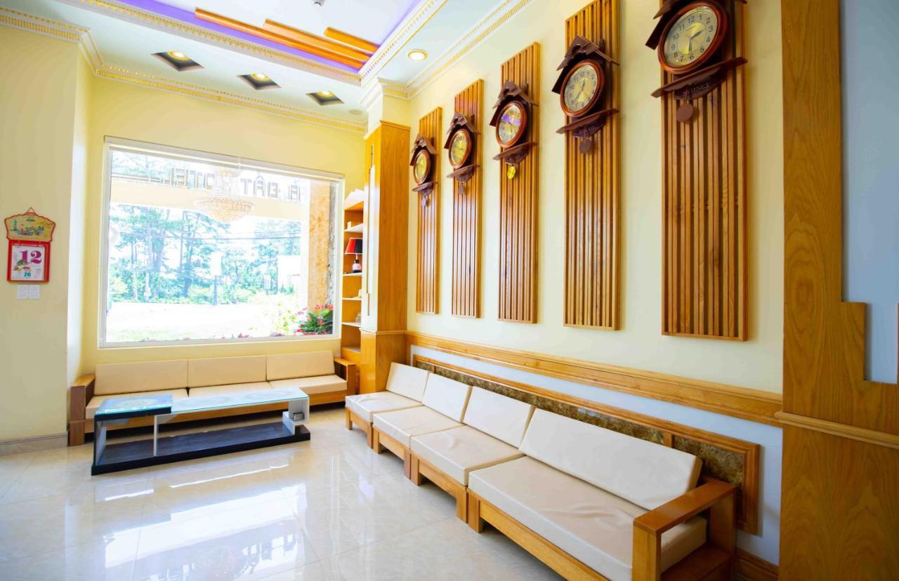 Hoa Dat Da Lat Hotel Exterior photo