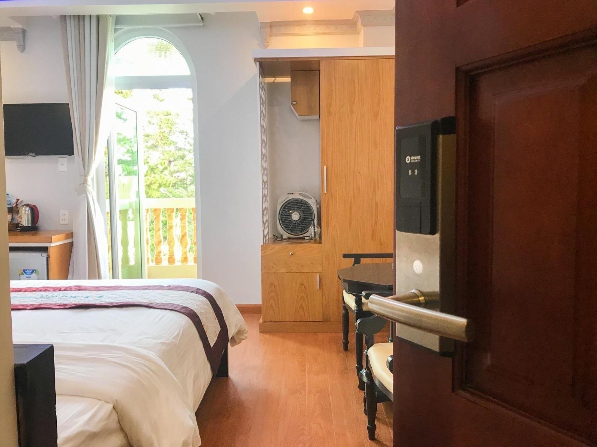 Hoa Dat Da Lat Hotel Exterior photo
